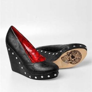 Iron Fist Manslayer Wedge